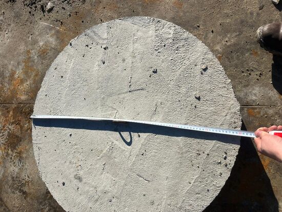 GRP8 Бетонная крышка люка Ø800 мм